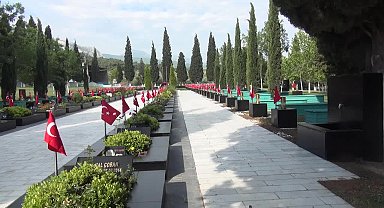 Soma Maden Faciasında oğlunu kaybeden Gülsüm Çolak: "Mayıs aylarını biz hiç sevmiyoruz. Bizim filizlerim toprak altında çürüyor"