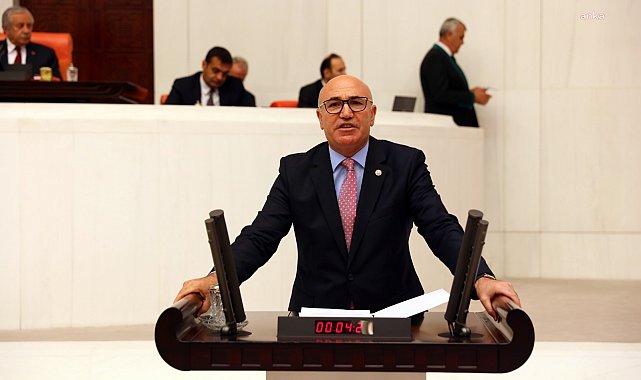 Tarım ve Orman Bakanı Yumaklı'dan CHP'li Tanal'a yanıt: Domuz eti üretim ve satışına ilişkin kısıtlama yok. Ağırlıklı olarak turistik tesislere satılıyor