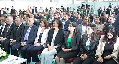 Van Büyükşehir Belediyesi, Turizm ve Gastronomi Fuarı'na katıldı