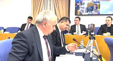 Vehbi Bakıroğlu'dan 'Dışişleri Teşkilatını Güçlendirme Vakfı' teklifine tepki: "Daha önce de kurulmuş buna benzer vakıfların işleyişinde sıkıntılar var. Biz o zaman neden böyle bir vakıf kuruyoruz?"