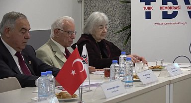Yargıtay Onursal Başkanı Sami Selçuk: “Ben bile hak arama özgürlüğünü kullanamıyorum”