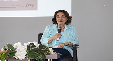 Yazar İpek Ongun, Mersinli sevenleriyle buluştu
