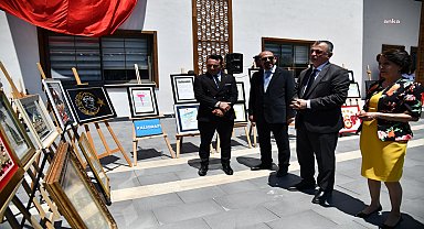 Yunusemre Belediyesi, Toki 2 Kültür Ve Sanat Merkezi kursiyerlerinin eserlerini sergiledi