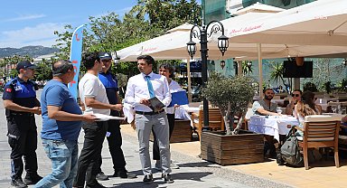 Zamansız atılan çöpler için Marmaris Belediyesi'nden uyarı