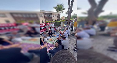 AKP yönetimindeki Menemen Belediyesi’nde işten çıkarılan işçilerden kuru ekmek ve soğanlı protesto