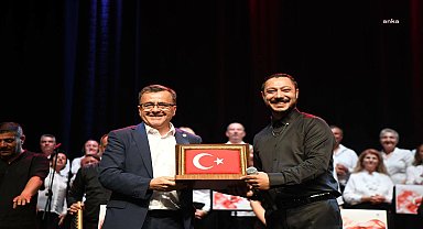 Altıeylül Alaturka Türk Müziği Topluluğu konseri büyük beğeni topladı