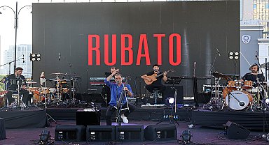 Ataşehirli müzikseverler, yaz konserlerinde buluştu