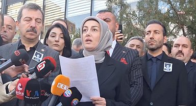 Ayşe Ateş: “Yarın iki kızımın parkta, bahçede arkadaşlarıyla oyun oynama, insan gibi yaşama hakkını geri almak için vereceğim hukuk mücadelesinin ilk günü”