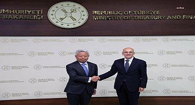 Bakan Şimşek, Asya Altyapı Yatırım Bankası Başkanı Jin Liqun'u ağırladı