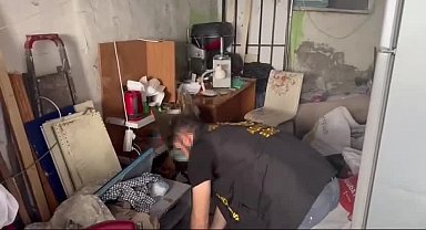 Bakkala silah operasyonu: 8 tabanca, 1 pompalı tüfek ele geçirildi