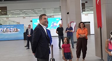 Balıkesir Büyükşehir Belediye Başkan Akın, geleceğin teknoloji liderlerine sertifikalarını verdi