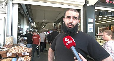 Başkent'te esnaf dertli: “İnsanların alım gücü yok. Normalde arife günü burada adım atacak yer olmazdı”