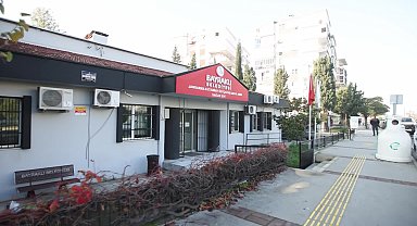 Bayraklı’da evde bakım hizmeti başladı