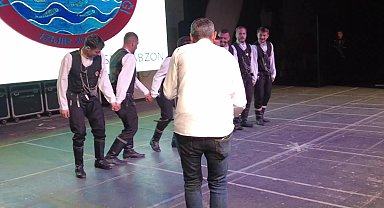 Bornova’da halk dansları rüzgarı esti