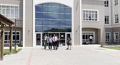 Burdur’da Gökhan Tombak cinayetinde 6 sanığın yargılanmasına devam edildi, duruşma ileri bir tarihe ertelendi