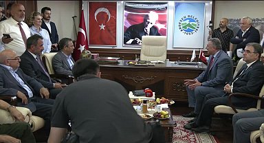 CHP Genel Başkanı Özel Rize'de: “Ardeşen, 30 yıl boyunca aslında Ardeşen'in bizden, bizim Ardeşen'den mahrum kaldığımız bir ilçemiz