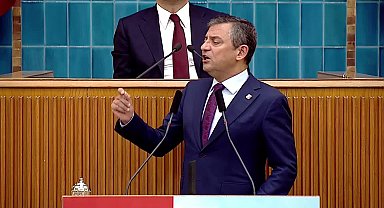 CHP grup toplantısı... Özgür Özel'den kayyum atamasına tepki: 