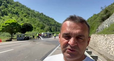 CHP'li Barış Karadeniz, dört kişinin hayatını kaybettiği Sinop-Boyabat'taki kaza yerinde: “Vatandaşlarımız özellikle bu dönemde çok dikkatli olsun”