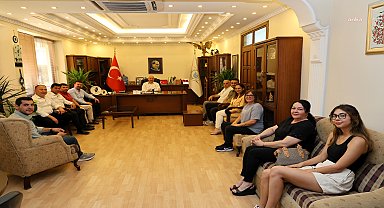 Çine Belediye Başkanı Kıvrak'tan bayramlaşma...