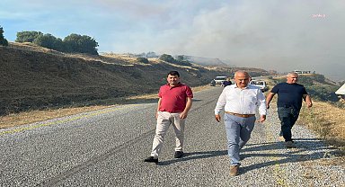 Çine Belediye Başkanı Kıvrak, yangın çıkan alanda incelemelerde bulundu