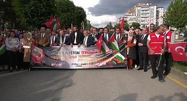 Çorum'da binlerce vatandaş, İsrail'i protesto etti