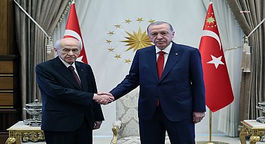 Cumhurbaşkanı Erdoğan ve MHP Genel Başkanı Devlet Bahçeli'nin görüşmesi başladı