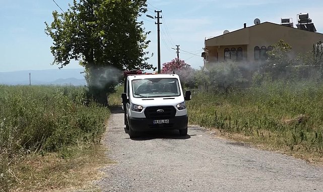 Edremit’te ilaçlama çalışmaları devam ediyor