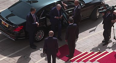 Erdoğan - Özel görüşmesinden ilk görüntüler 