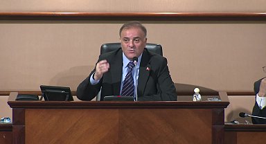 Esenyurt Belediye Başkanı Özer: “Siyasete bilimin ışığını katmak için girdim”