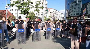 Eskişehir'de Onur Haftası yürüyüşüne polis müdahalesi: 10 kişi gözaltına alındı