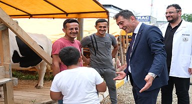 Giresun Belediye Başkanı Köse'den kurban satış yerinde inceleme
