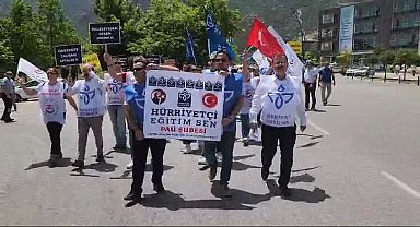 Hürriyetçi Eğitim-Sen'den Pamukkale Üniversitesi'ndeki atamalara protesto