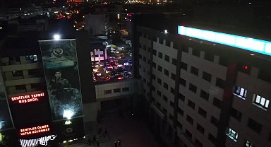 İstanbul'da 'Dubai post makinesiyle kara para' operasyonu: 12 gözaltı