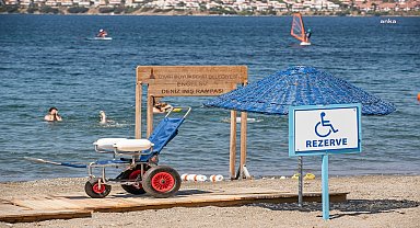 İzmir’in engelli dostu plajları yurttaşların hizmetinde