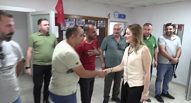 Konak Belediye Başkanı Mutlu, belediye çalışanlarıyla bayramlaştı