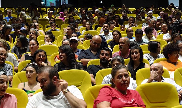 Konyaaltı kreşlerindeki minikler, mezun olmanın heyecanını yaşadı