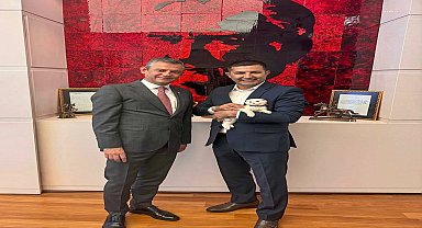 Kuşadası Belediye Başkanı Günel, CHP Genel Başkanı Özgür Özel'i ziyaret etti