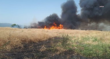 Manisa Büyükşehir Belediyesi İtfaiyesi’nden çiftçilere 