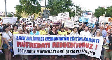 Müfredatı Geri Çekin Platformu: