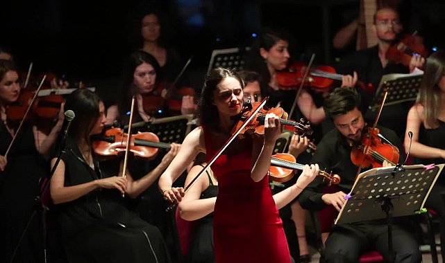 Muğla Büyükşehir Belediyesi Orkestrası ve Esther Abrami sanatseverlerle buluştu