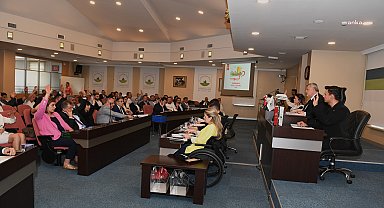 Osmangazi Belediye Meclisi toplantısı ilk kez canlı yayınlandı