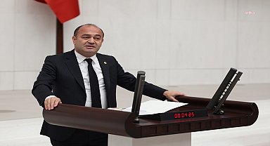 Özgür Karabat:
