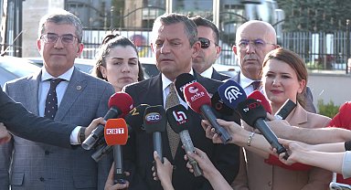 Özgür Özel, AYM Başkanı Özkaya'yı ziyaret etti: “Parti olarak AYM’nin üzerine titizleniyoruz. AYM’yi hiçe sayan kim olursa karşısında bizleri bulacaktır”