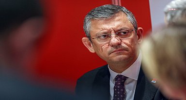 Özgür Özel'den vefat eden Prof. Mehtap Uysal için başsağlığı mesajı