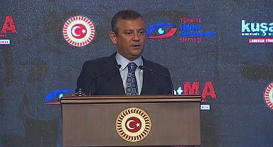 Özgür Özel: 