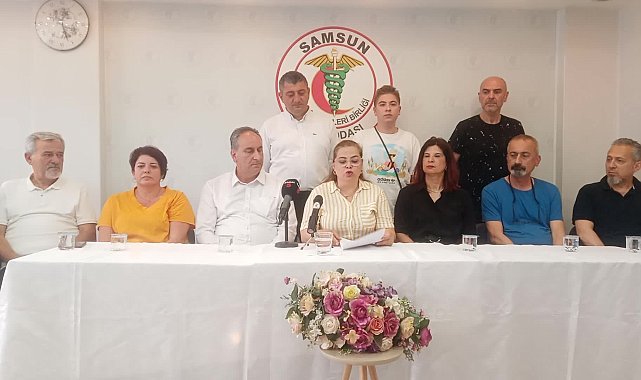 Samsun'da sağlık meslek örgütleri, Dr. Ahmet Kurt'a yapılan saldırıyı kınadı: “Şiddetin hiçbir türünü kabul etmiyoruz. Mücadelemizden vazgeçmeyeceğiz”