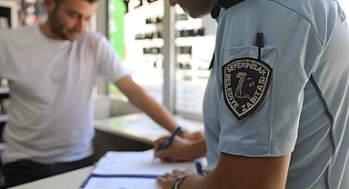 Seferihisar Belediyesi ekipleri, bayram öncesi iş başında
