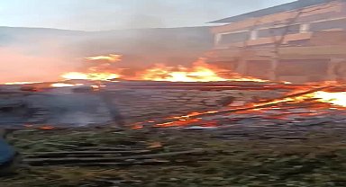 Sinop’ta çıkan yangında 5 ev kullanılamaz hale geldi