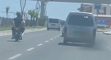 Yozgat’ta hareket halindeki aracı motosikletle taciz eden şahıslar yakalandı