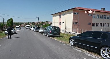 Yozgat’ta taşımalı eğitim veren köy okulunun kapatılma kararına köylüler tepki gösterdi